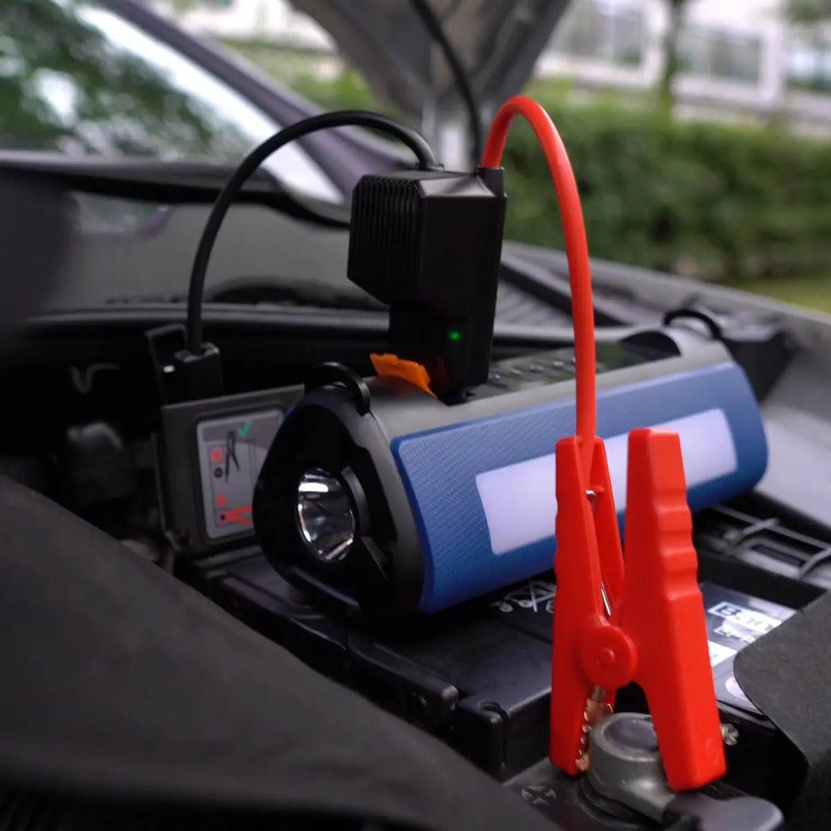 Booster de Batterie de voiture avec compresseur 