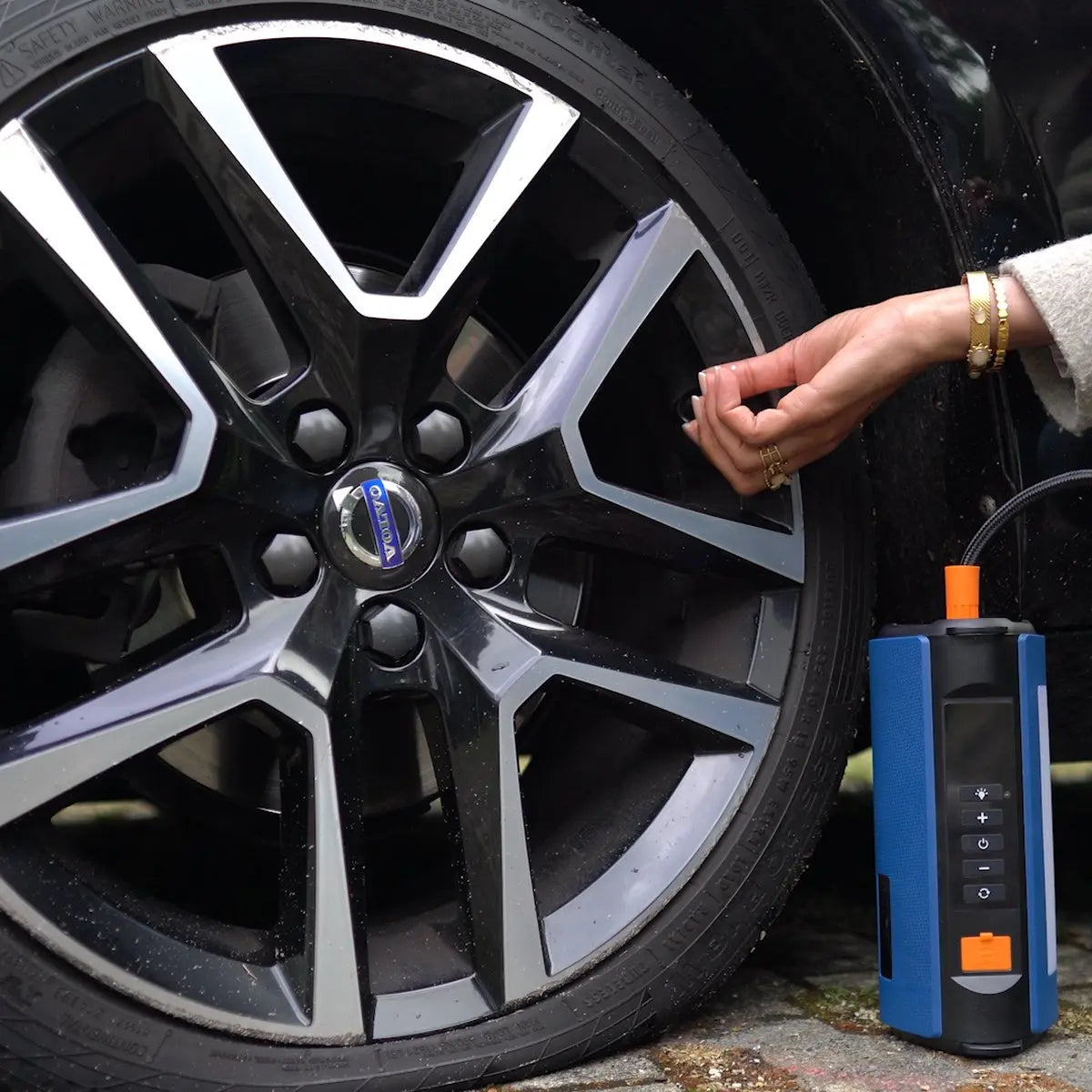 Booster de Batterie de voiture avec compresseur 