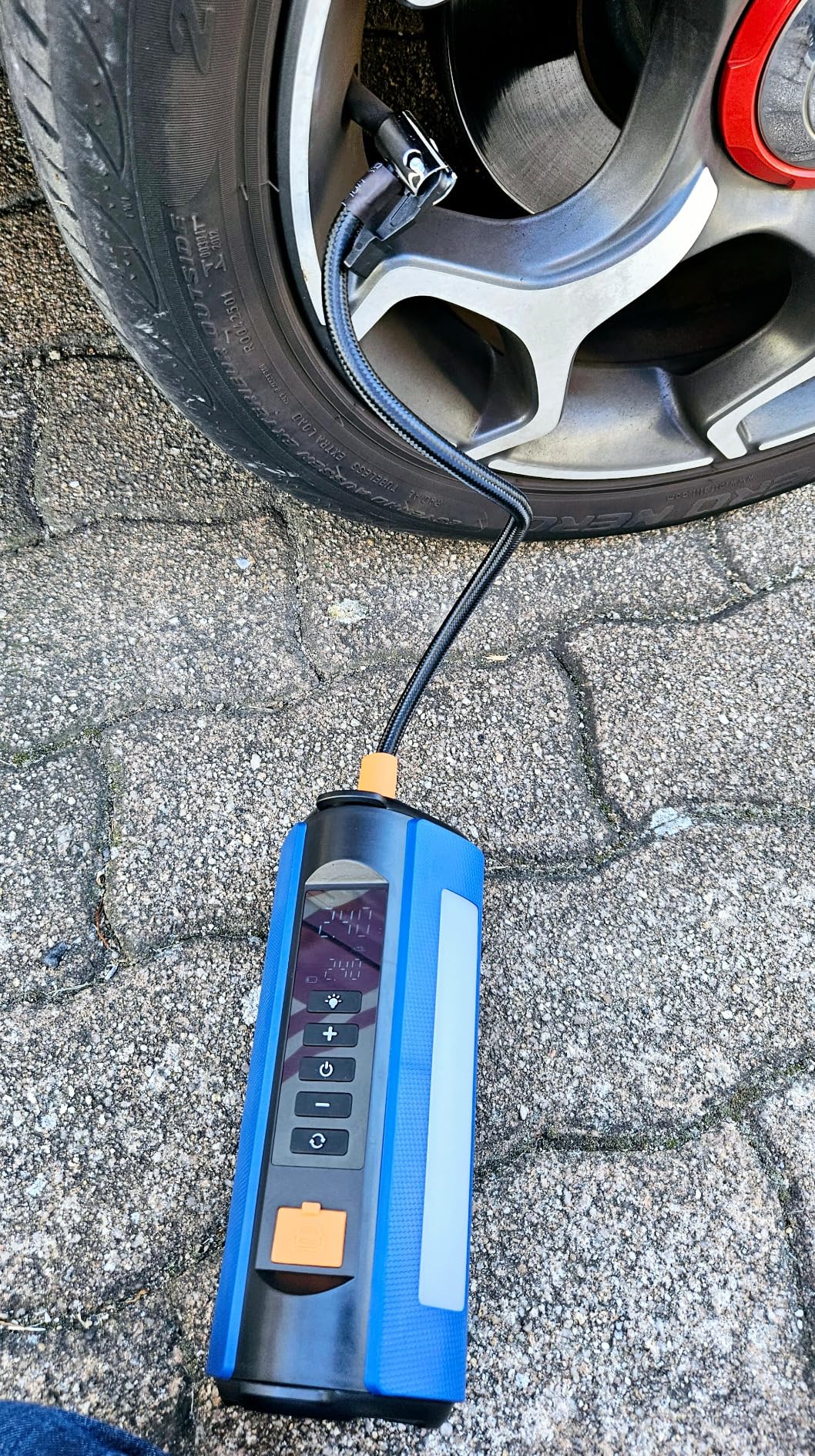 Booster de Batterie, Compresseur Gonfleur de Pneu, et Lampe LED